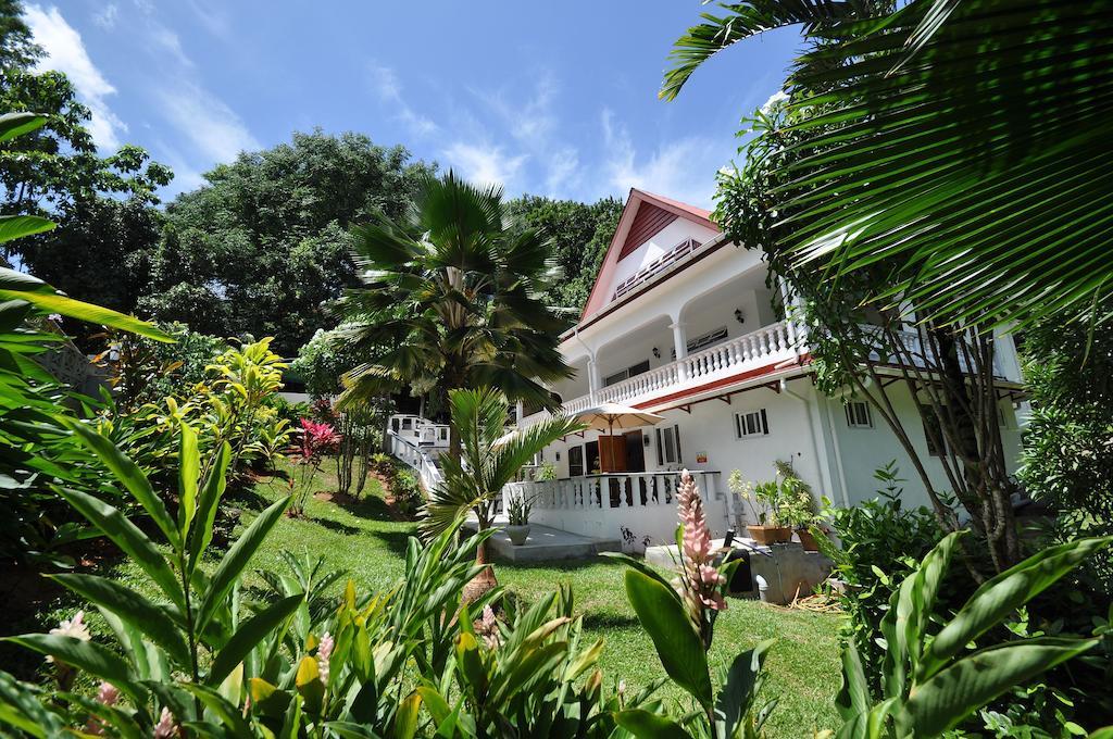 Chrisent Residence Port Glaud Exterior photo