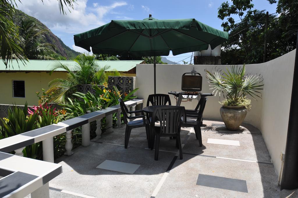 Chrisent Residence Port Glaud Exterior photo