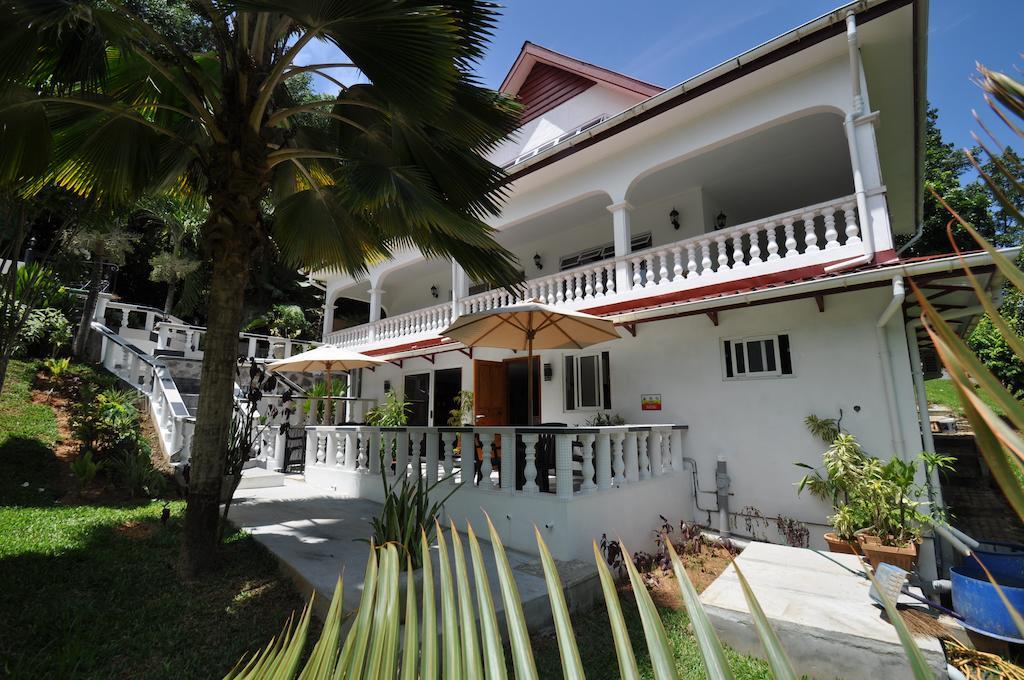 Chrisent Residence Port Glaud Exterior photo