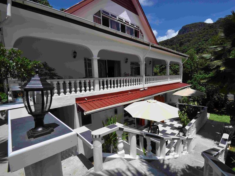 Chrisent Residence Port Glaud Exterior photo
